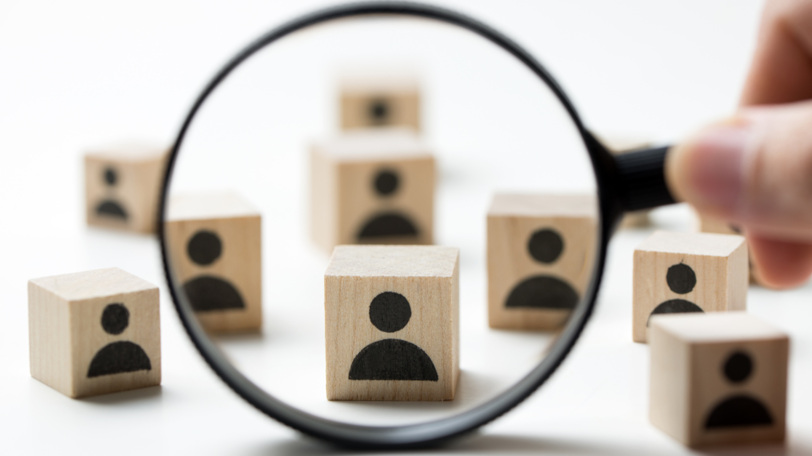 International recruiters connecting senior professionals with global career opportunities